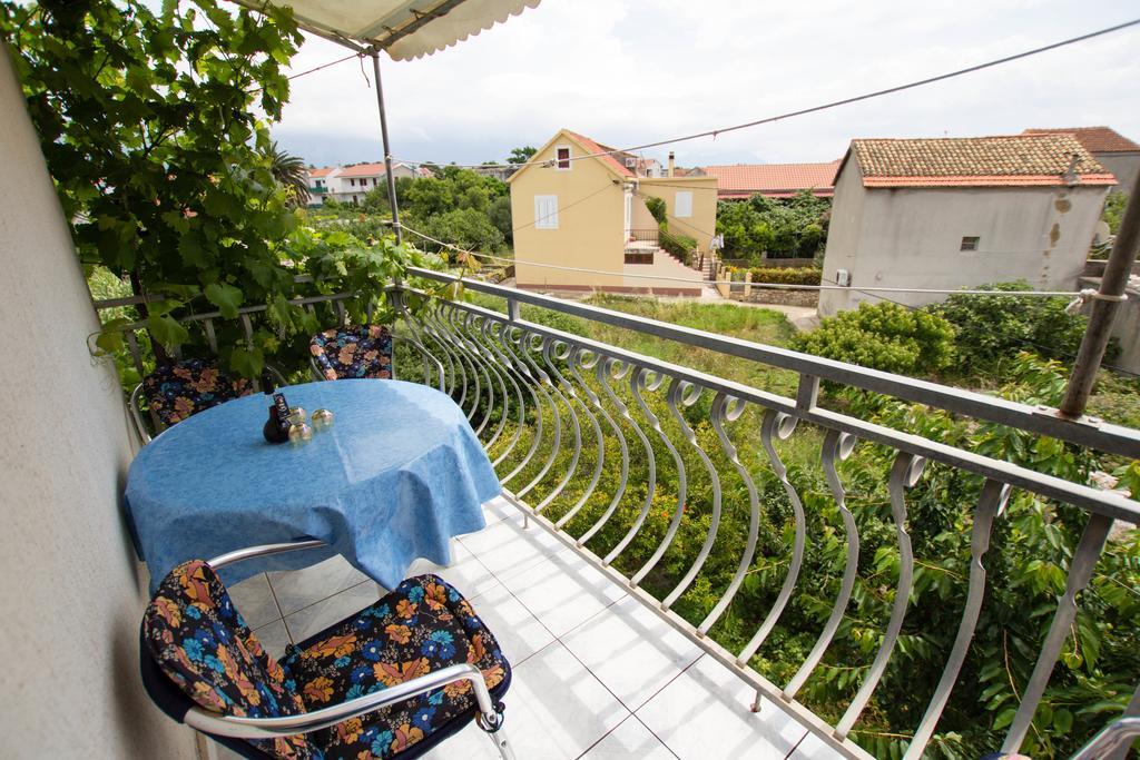 Apartments Bartul Sućuraj Exteriér fotografie