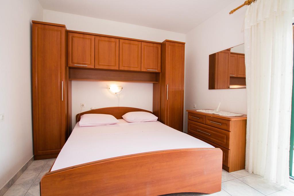 Apartments Bartul Sućuraj Exteriér fotografie