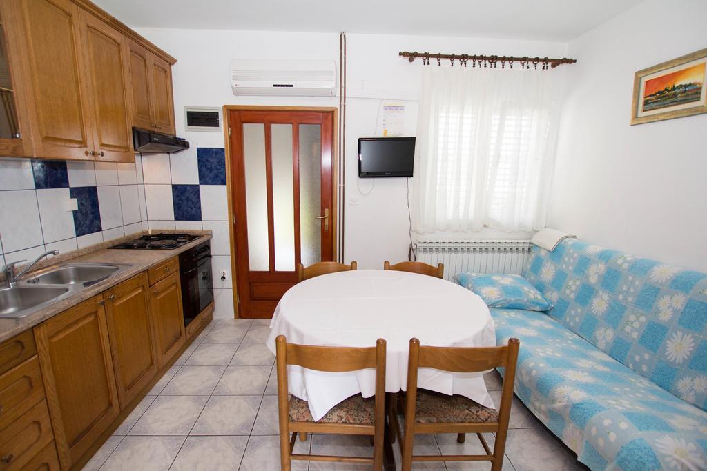 Apartments Bartul Sućuraj Exteriér fotografie