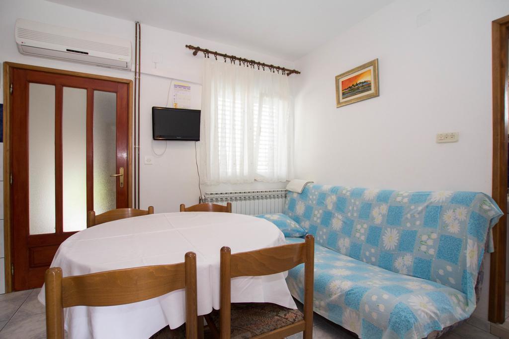 Apartments Bartul Sućuraj Exteriér fotografie
