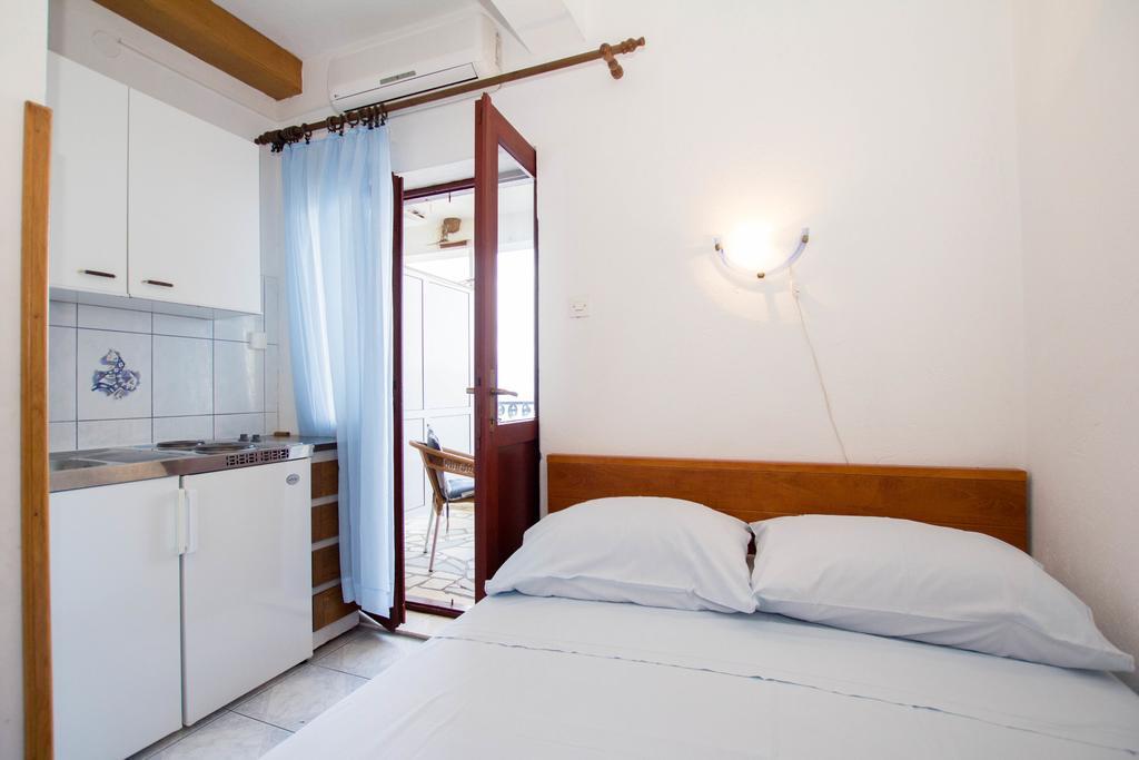 Apartments Bartul Sućuraj Exteriér fotografie