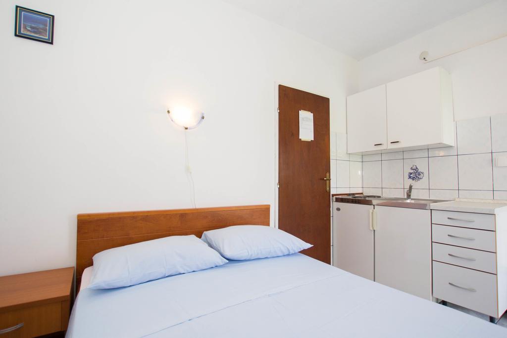 Apartments Bartul Sućuraj Exteriér fotografie