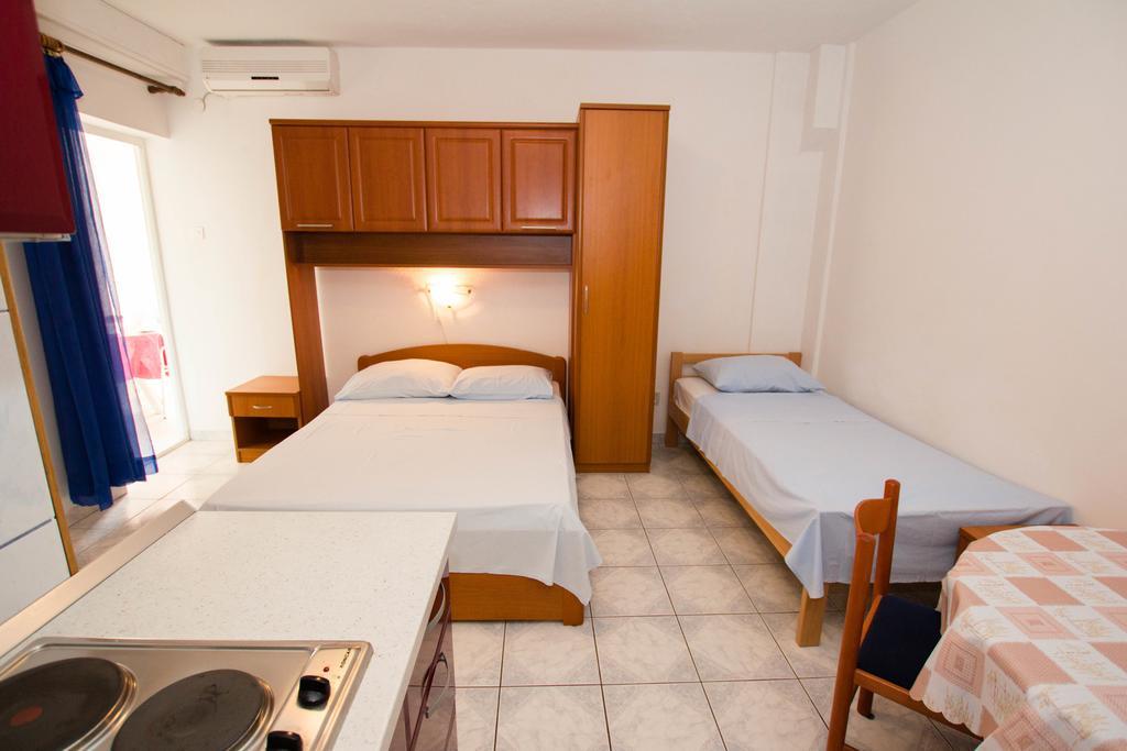 Apartments Bartul Sućuraj Exteriér fotografie